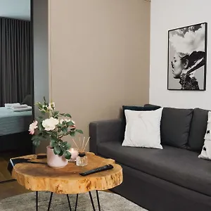 Khan 2 Apartman